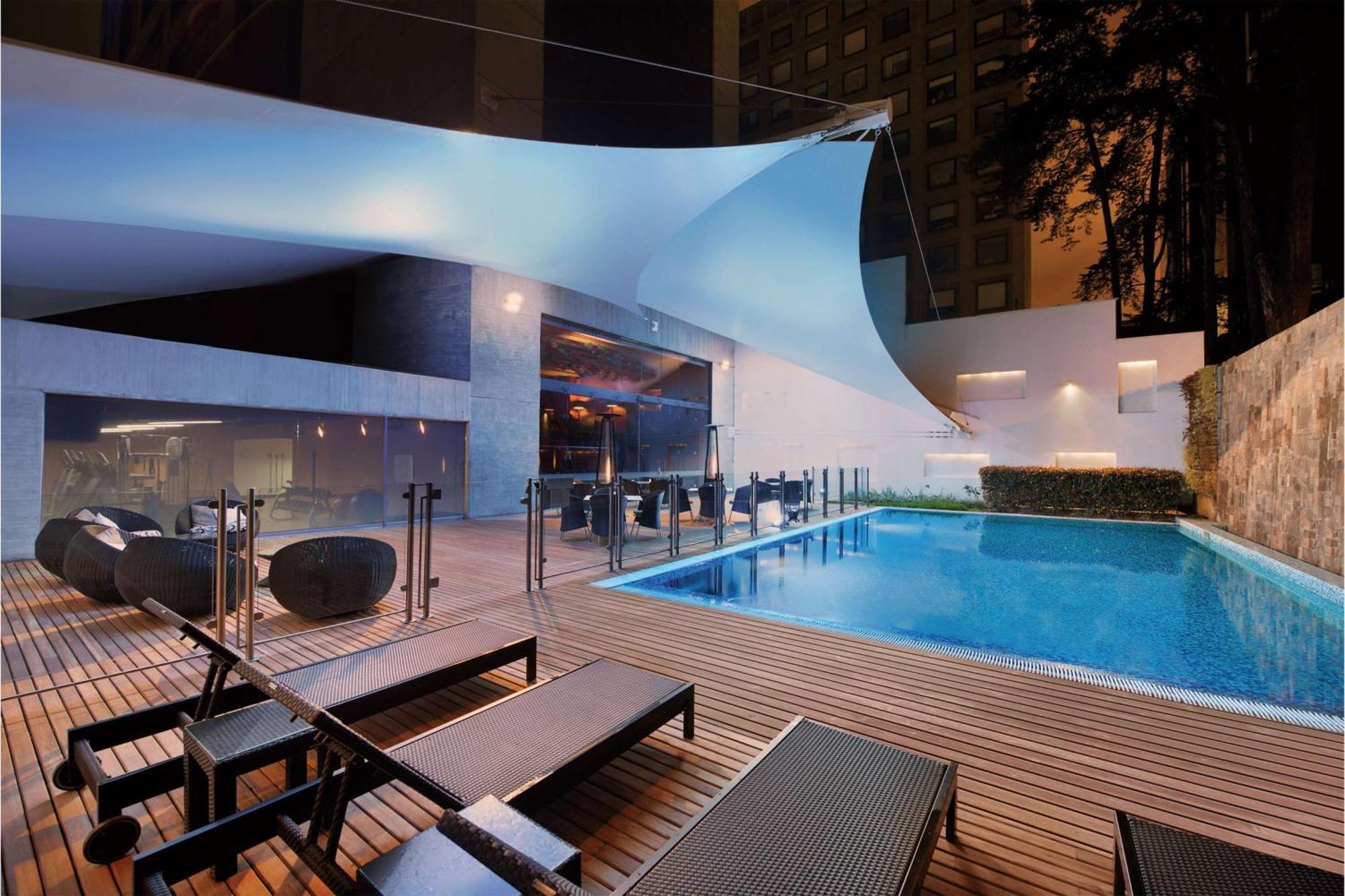 Hilton Bogota Hotel Exterior photo